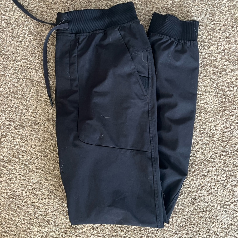 Lululemon Men's Black ABC Jogger Pants